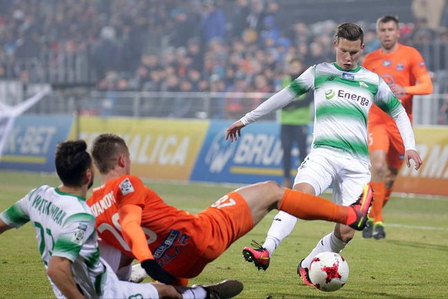 更是对观众 更是对观众